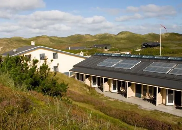 Henne Mølle å Henne Strand