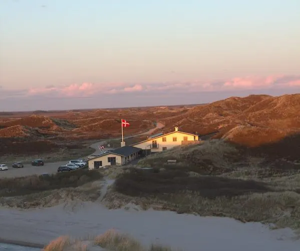 Henne Mølle å 3* Henne Strand