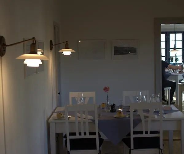 Henne Mølle å 3* Henne Strand